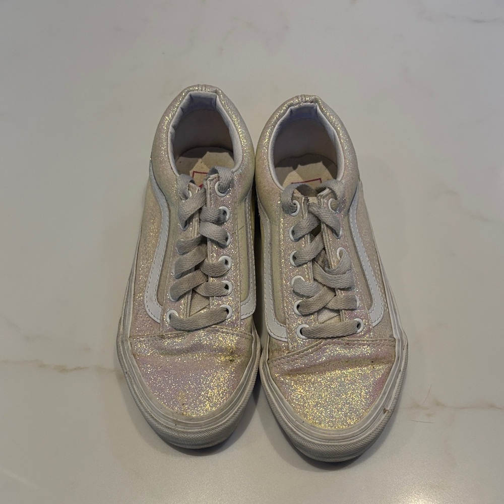 Vans Kids Sneakers in Glittery Gold and White